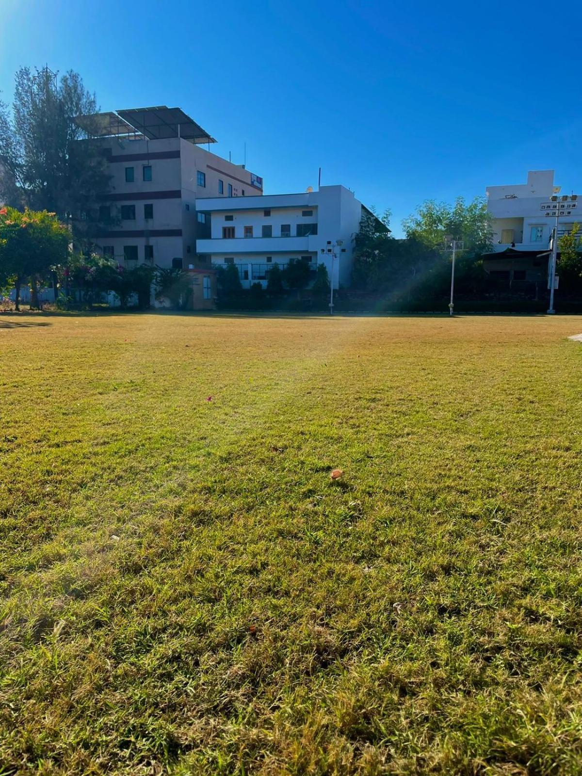 Vrindavan Greens Resort Udaipur Exterior photo